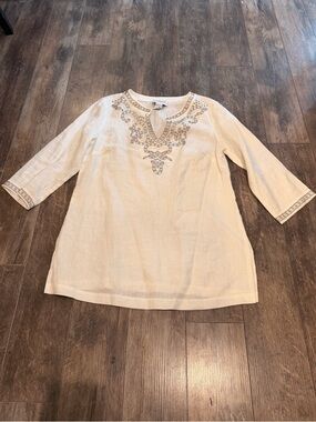 Peck & Peck Cream Embroidered Tunic Top